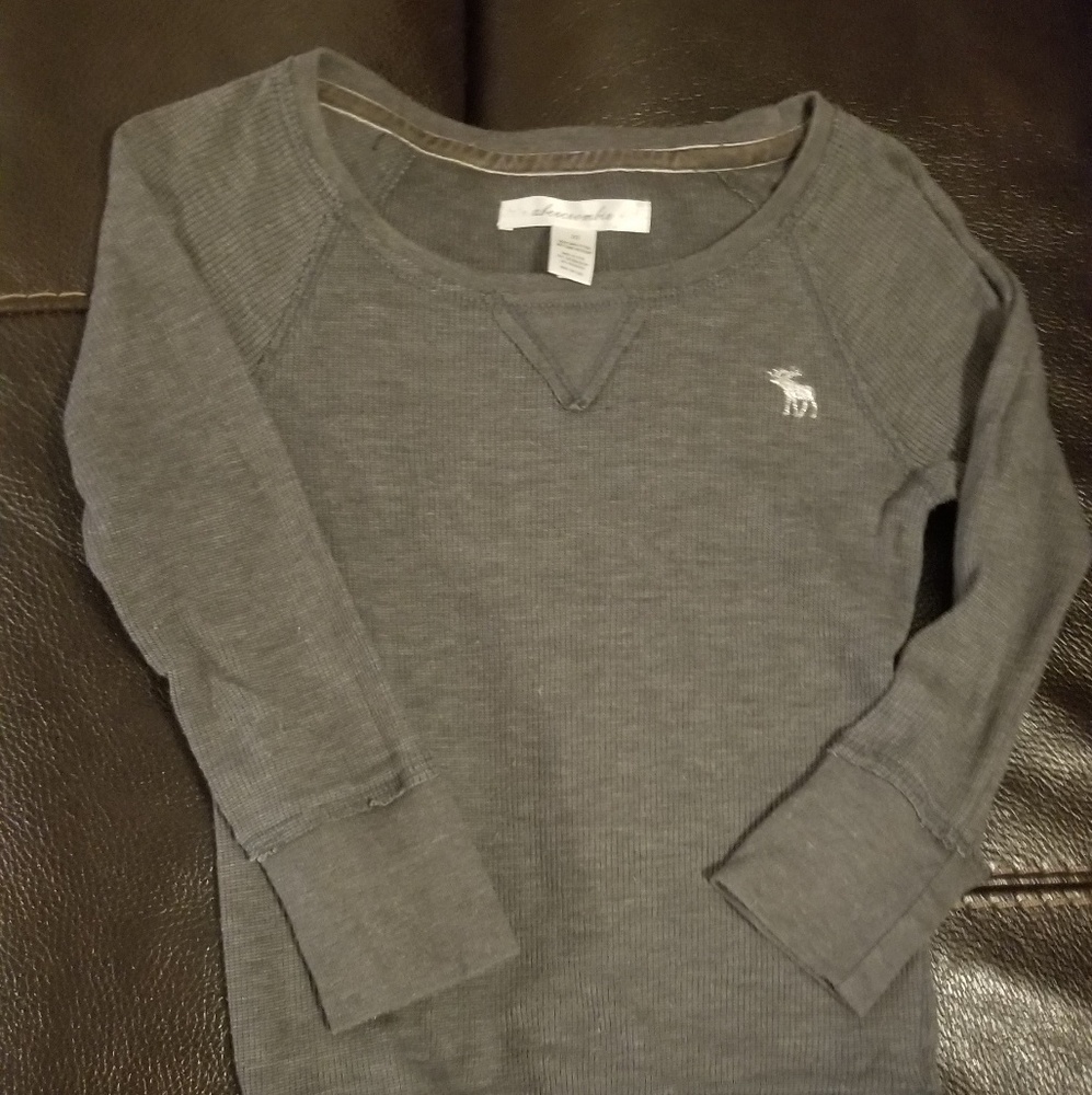 3/4 sleeve shirt
